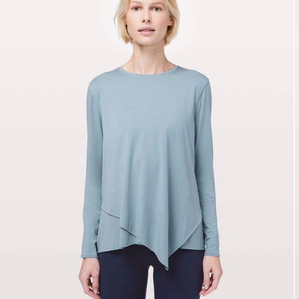 Lululemon Sweetest Day Long Sleeve *Tencel
Blue Cast Size 4